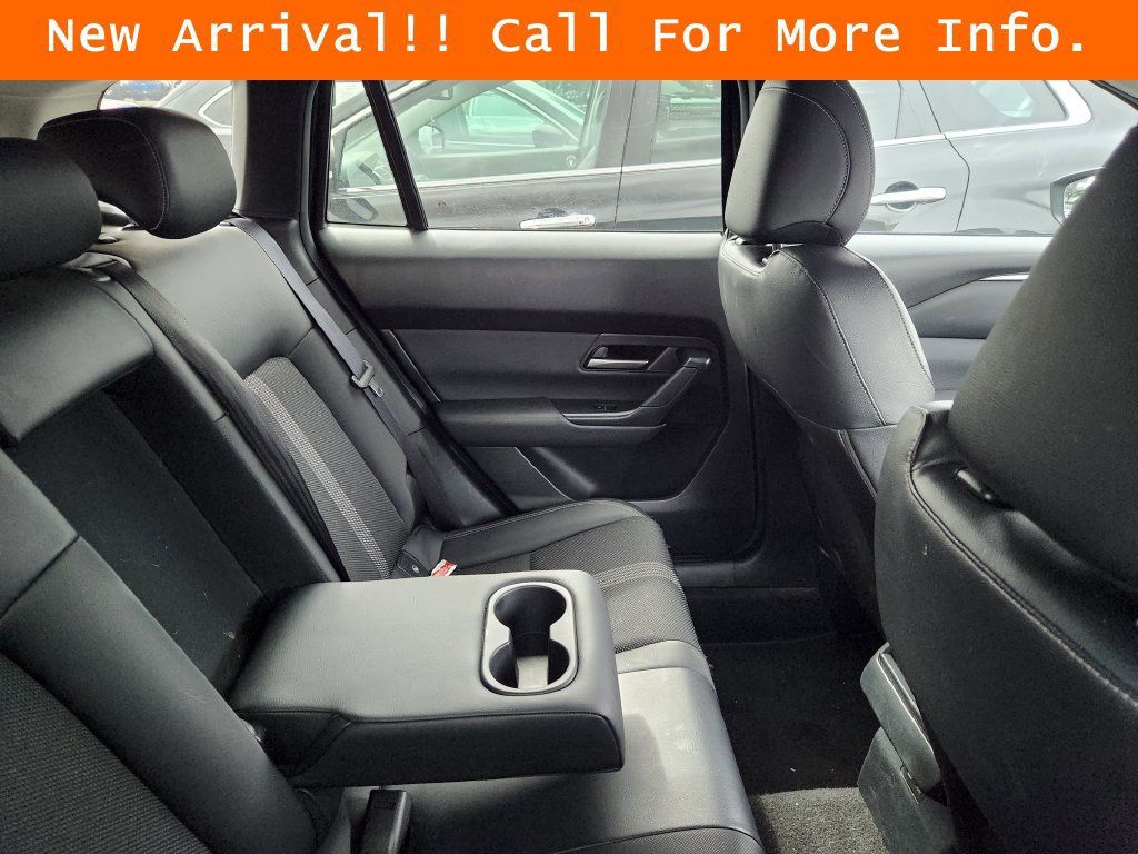 Used 2024 MAZDA CX-50 AWD 2.5 S w/ Preferred Package image 11