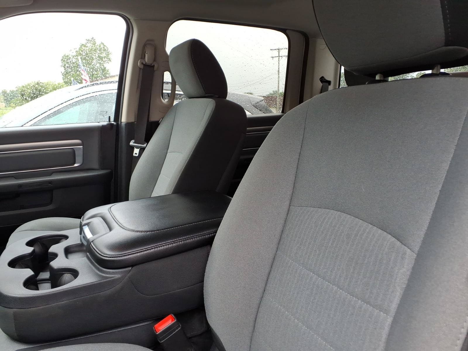 Used 2023 RAM 1500 Classic SLT w/ Protection Group AWD/4WD image 5