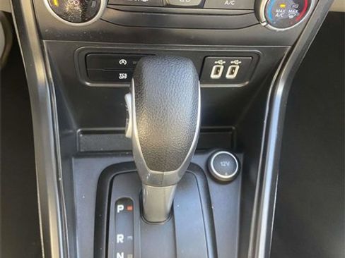 Certified 2021 Ford EcoSport S image 22