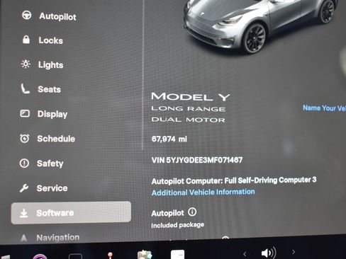 Used 2021 Tesla Model Y Long Range image 26