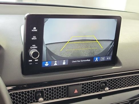 Used 2025 Honda Civic Sport image 29