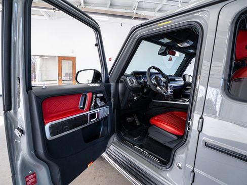 Used 2023 Mercedes-Benz G 63 AMG 4MATIC image 35