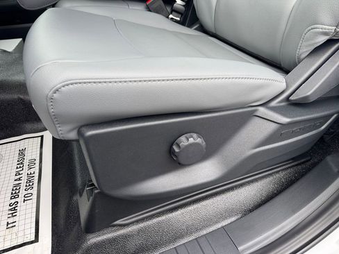 New 2026 Ford F450 XL w/ XL Chrome Package image 24