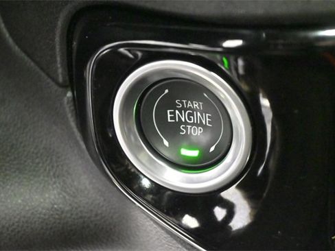 Used 2024 Chevrolet Silverado 1500 High Country w/ High Country Premium Package image 24