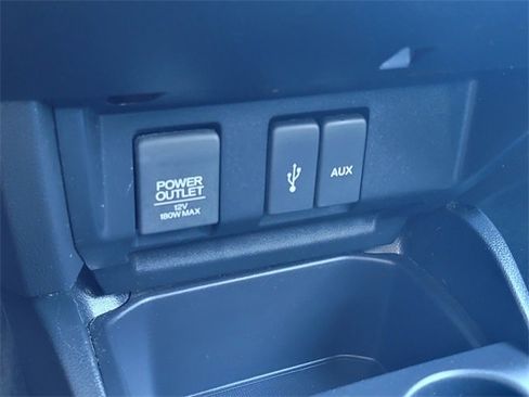 Used 2017 Honda Fit LX image 21