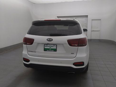 Used 2019 Kia Sorento FWD w/ LX Convenience Package image 7