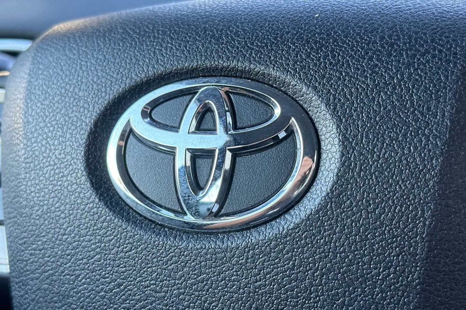 Used 2016 Toyota Prius Three FWD image 52