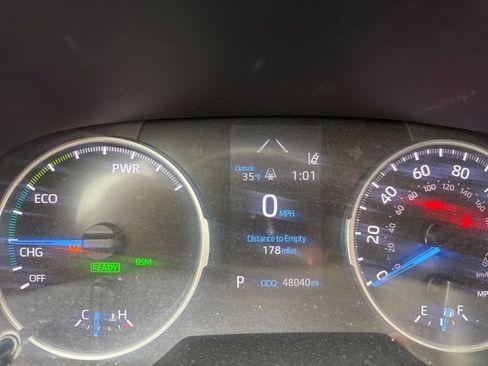 Used 2020 Toyota RAV4 XLE image 9