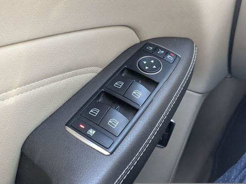 Used 2014 Mercedes-Benz ML 350 4MATIC image 10