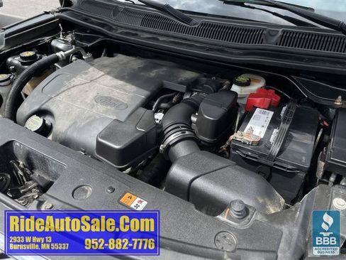 Used 2017 Ford Explorer XLT w/ Equipment Group 201A AWD/4WD image 25