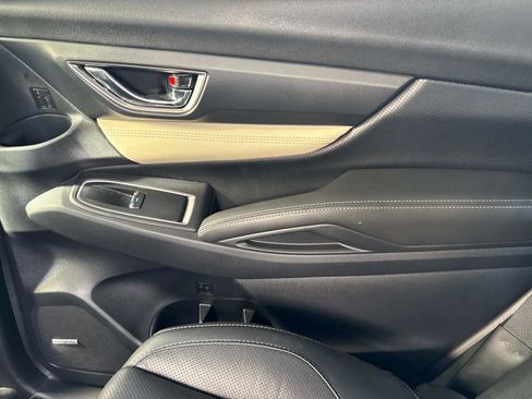 Used 2020 Subaru Ascent Limited w/ Technology Package image 16