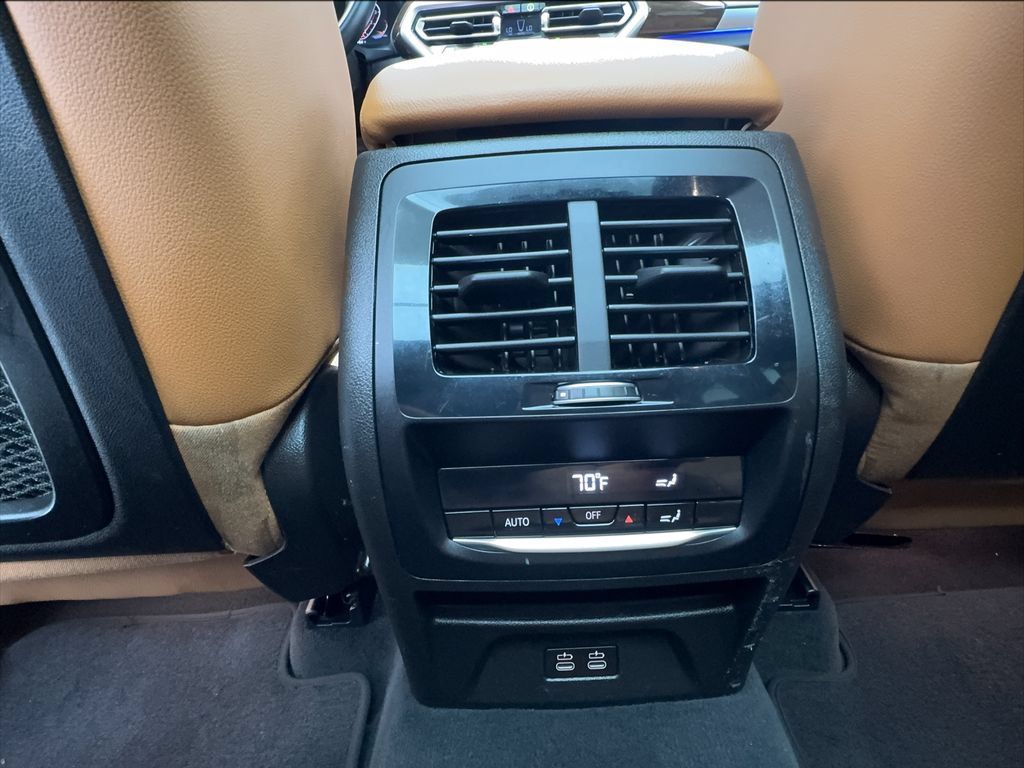 Used 2024 BMW X3 sDrive30i w/ Convenience Package RWD image 41