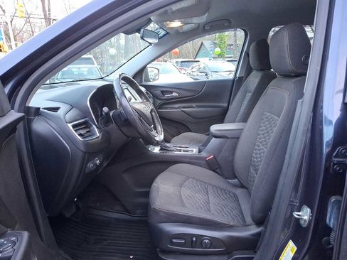 Used 2018 Chevrolet Equinox LT image 13