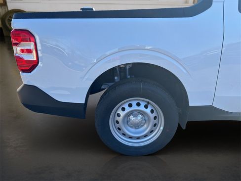 New 2026 Ford Maverick XL image 9