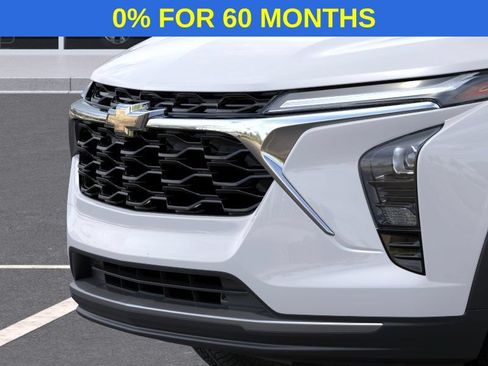 New 2026 Chevrolet Trax LT w/ LT Convenience Package FWD image 13