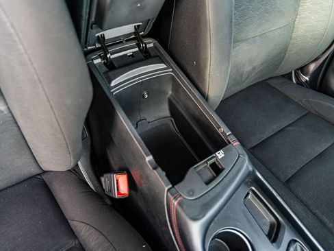 Used 2023 Dodge Durango GT image 11