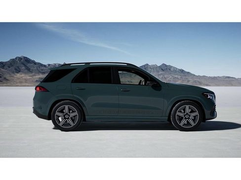 New 2027 Mercedes-Benz GLE 450 4MATIC image 2