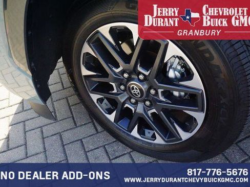 Used 2026 Toyota Sequoia Limited AWD/4WD image 9