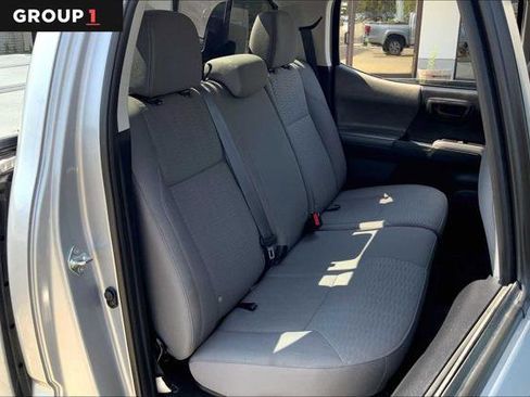 Certified 2019 Toyota Tacoma SR5 image 18