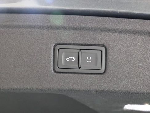 Used 2023 Audi RS 5 Sportback AWD/4WD image 38