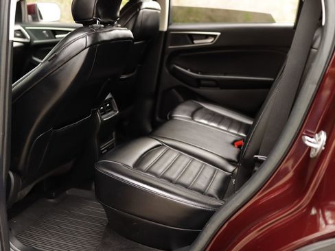 Used 2019 Ford Edge SEL w/ Equipment Group 201A image 25