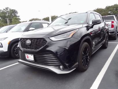 Used 2023 Toyota Highlander XSE