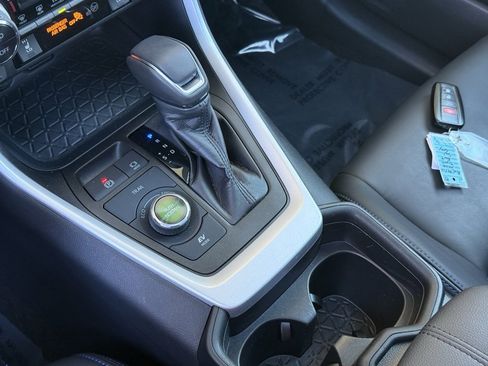 Used 2020 Toyota RAV4 XSE w/ XSE Grade Weather Package image 34