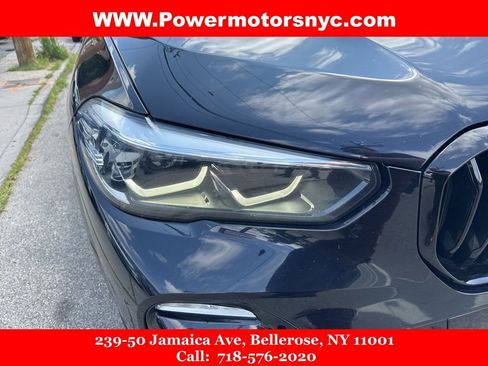 Used 2020 BMW X5 M50i w/ Premium Package image 9