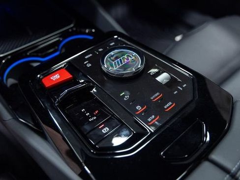 New 2027 BMW M5 Touring AWD/4WD image 22