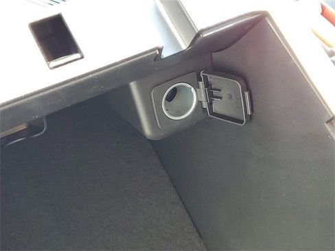 New 2026 Ford Explorer Active image 29