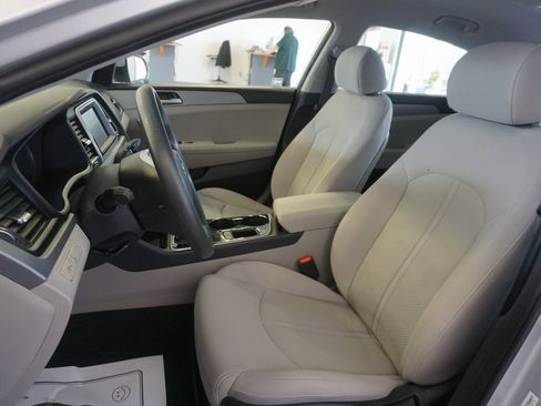 Used 2018 Hyundai Sonata ECO image 16