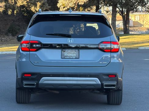 Used 2023 Honda Pilot Elite image 5