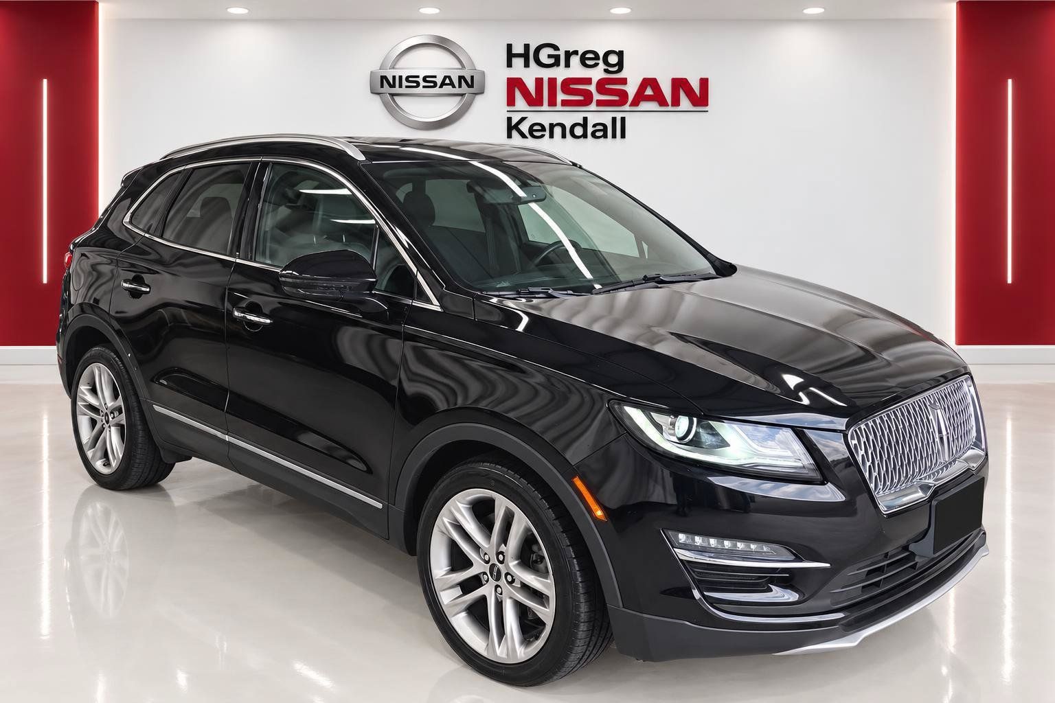 Used 2019 Lincoln MKC Reserve AWD/4WD image 3
