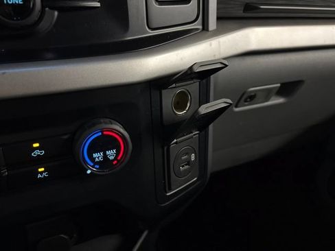 Used 2023 Ford F150 XLT AWD/4WD image 40