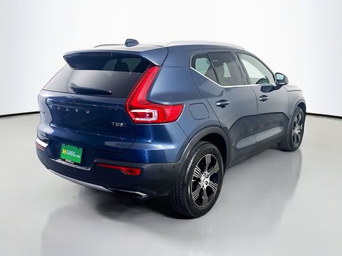 Used 2020 Volvo XC40 T5 Inscription image 10