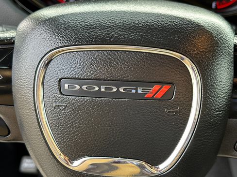 Used 2023 Dodge Durango GT image 27