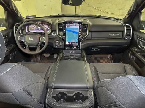 New 2026 RAM 1500 Big Horn AWD/4WD image 21