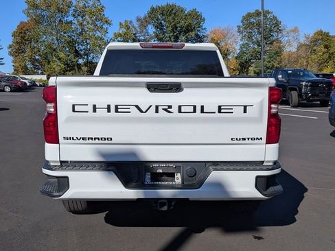 Certified 2022 Chevrolet Silverado 1500 Custom w/ LPO, Dark Essentials Package image 5