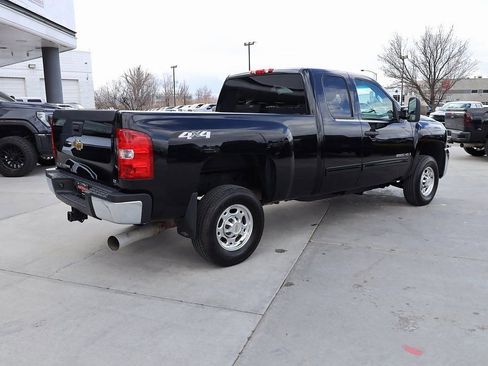 Used 2009 Chevrolet Silverado 2500 W/T AWD/4WD image 6
