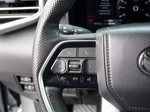 Used 2024 Toyota Tundra Platinum image 34