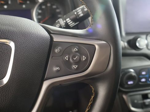 Used 2023 GMC Terrain AT4 AWD/4WD image 45