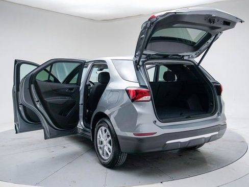 Used 2024 Chevrolet Equinox LT image 19