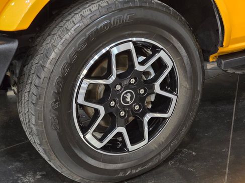 Used 2022 Ford Bronco Outer Banks image 21