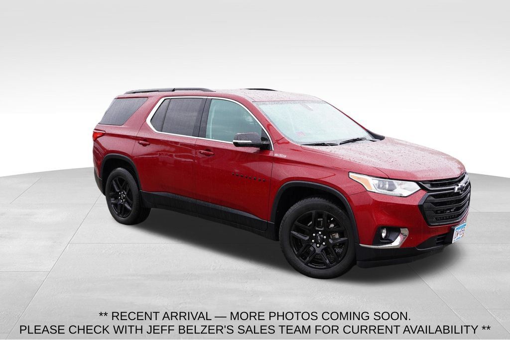 Used 2019 Chevrolet Traverse LT w/ LPO, Blackout Package AWD/4WD image 1