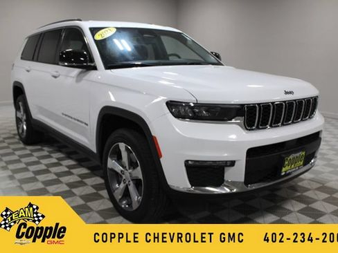 Used 2021 Jeep Grand Cherokee L Limited AWD/4WD image 1
