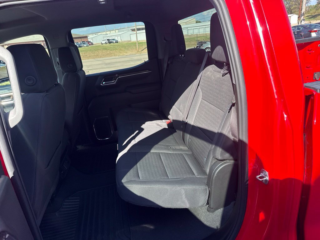 Used 2025 Chevrolet Silverado 1500 LT AWD/4WD image 27