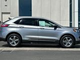 Used 2020 Ford Edge SEL w/ Convenience Package image 2