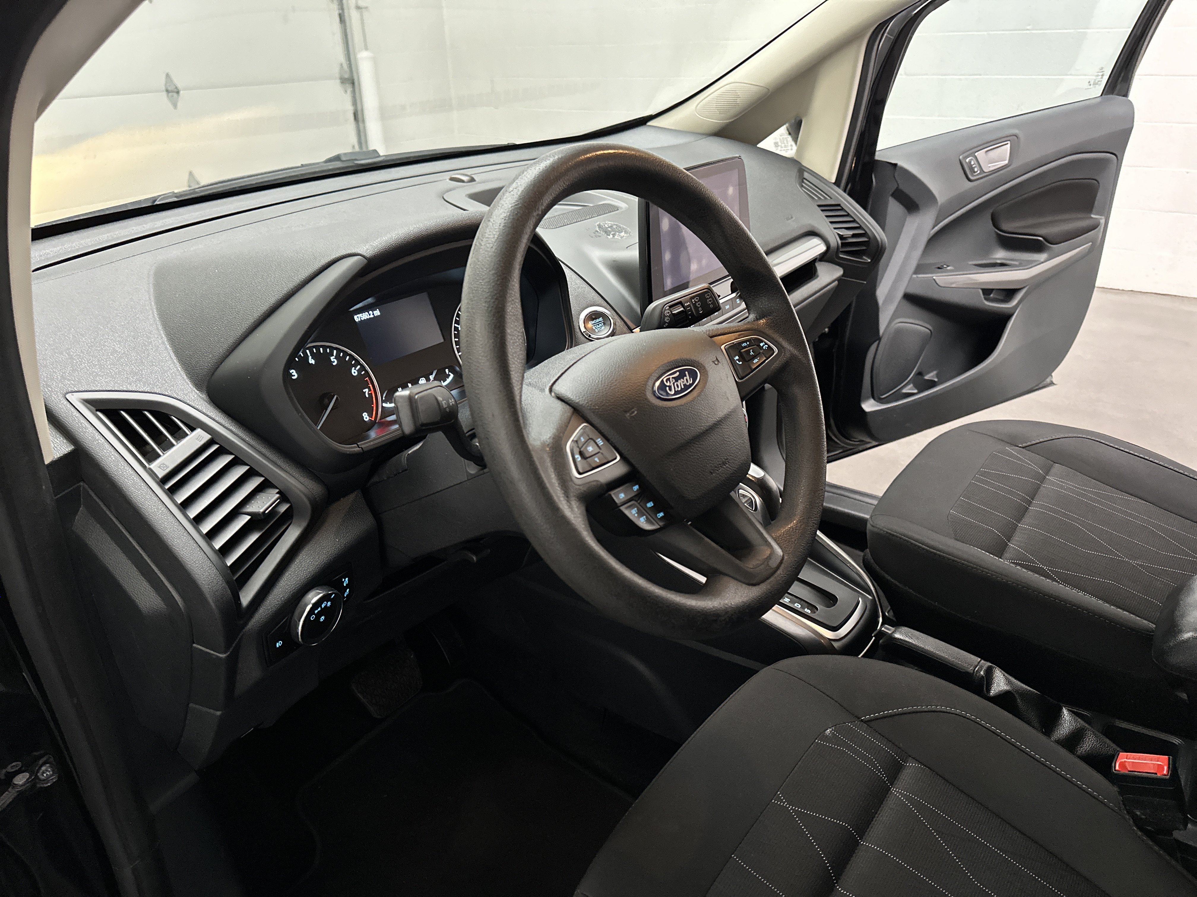 Used 2021 Ford EcoSport SE AWD/4WD image 16