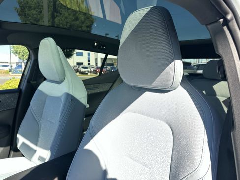 New 2025 Volvo EX30 Ultra w/ Protection Package Premier image 15