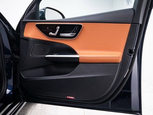 Used 2023 Mercedes-Benz C 300 4MATIC Sedan image 28